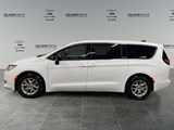 2024 Chrysler Grand Caravan SXT image 2