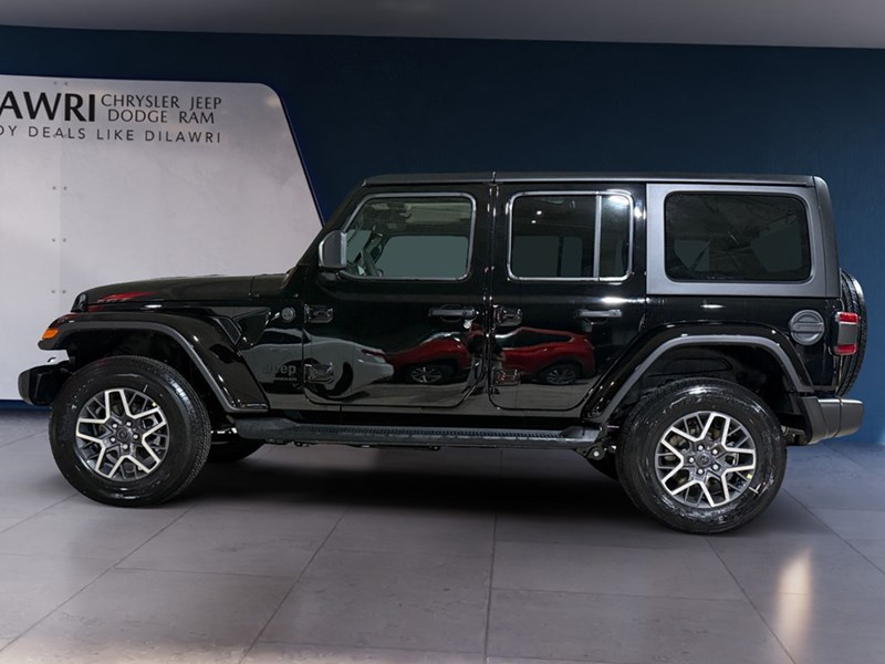 2025 Jeep Wrangler Sahara 4 Door 4x4