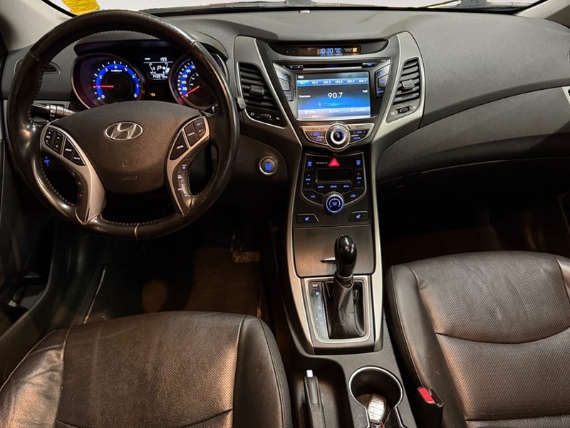2016 Hyundai Elantra 4dr Sdn Auto Limited