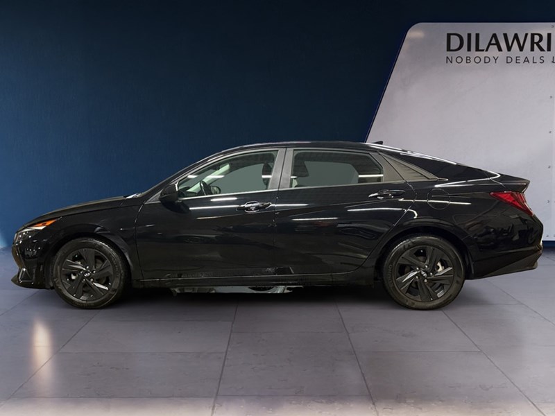 2021 Hyundai Elantra Preferred IVT