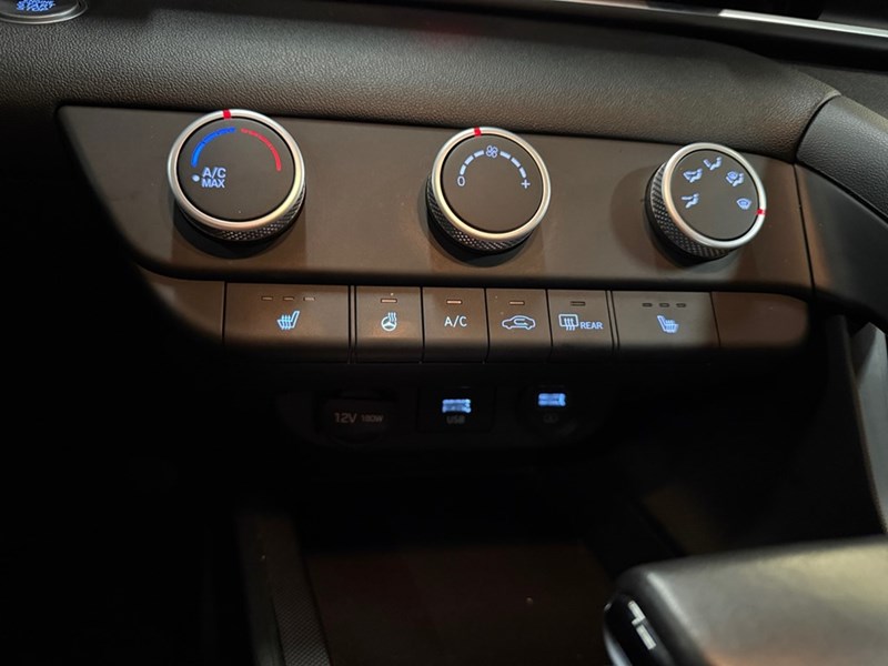 2021 Hyundai Elantra Preferred IVT