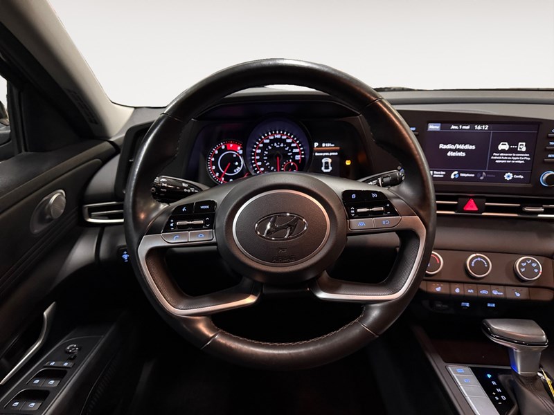 2021 Hyundai Elantra Preferred IVT