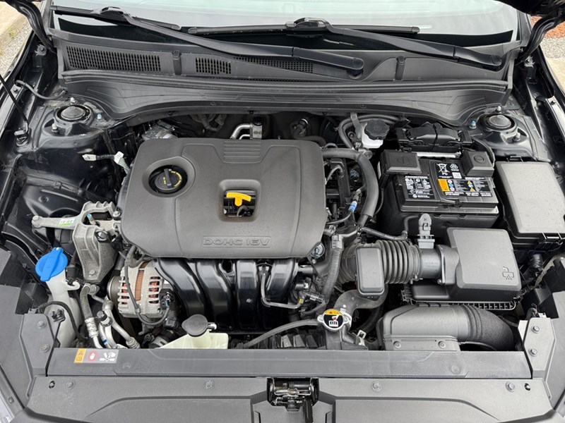 2023 Kia Forte EX IVT