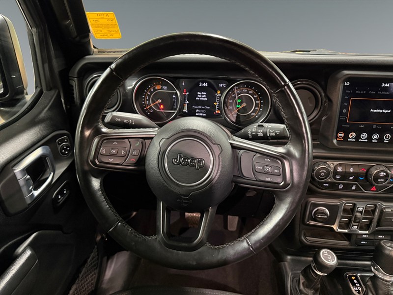 2023 Jeep Wrangler Sport Altitude WITH SOFT TOP !