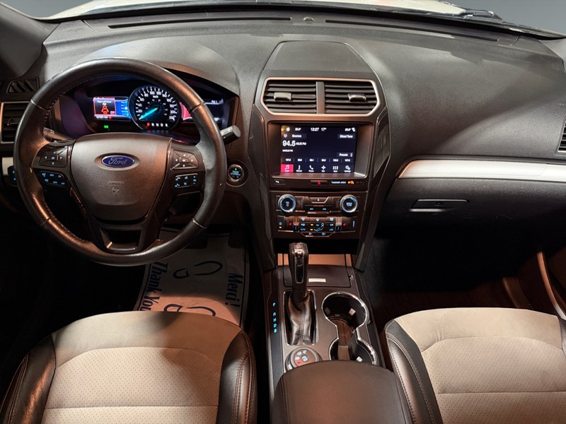 2017 Ford Explorer 4WD 4dr XLT