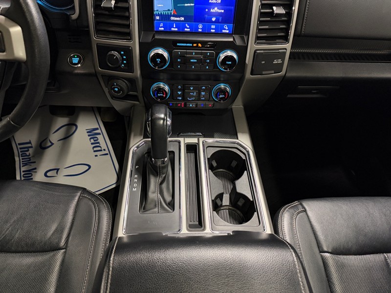 2019 Ford F-150 LARIAT 4WD SuperCrew 5.5' Box