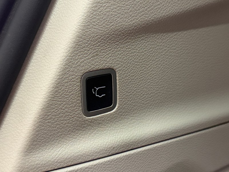 2023 Chrysler Pacifica Touring L FWD