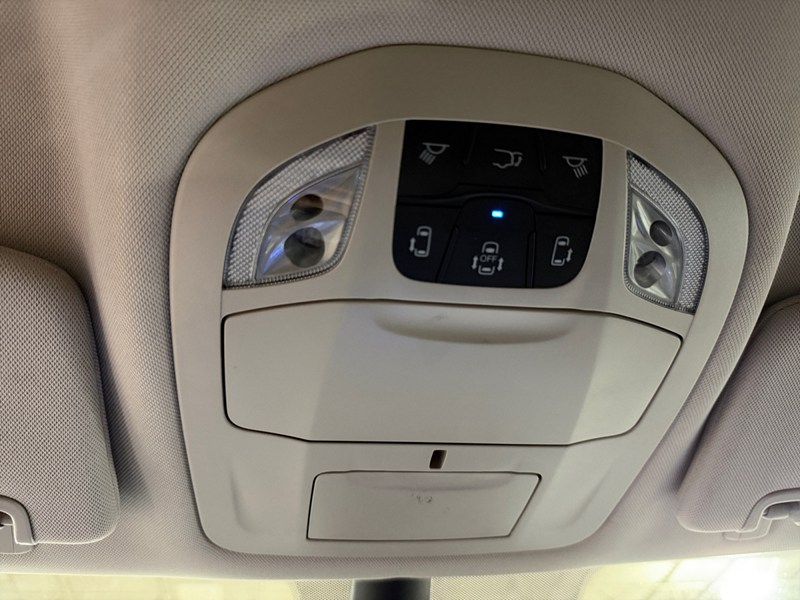 2023 Chrysler Pacifica Touring L FWD