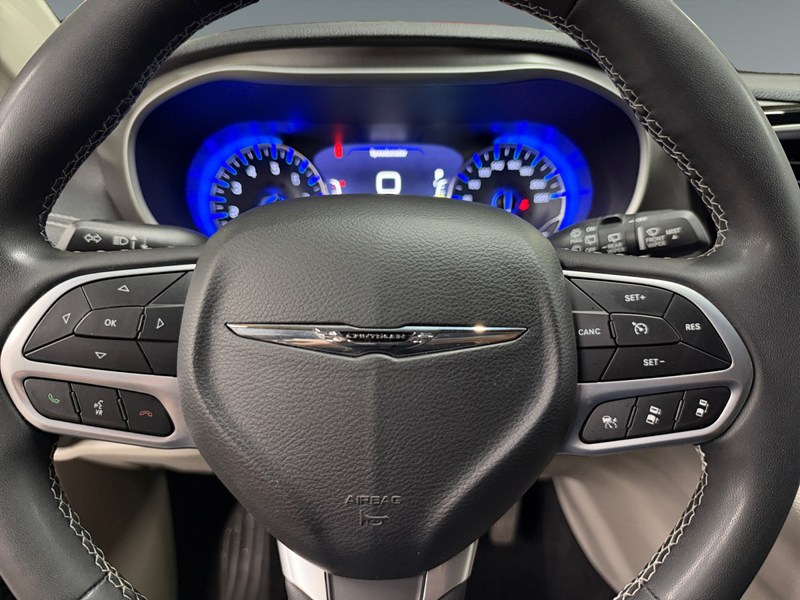 2023 Chrysler Pacifica Touring L FWD