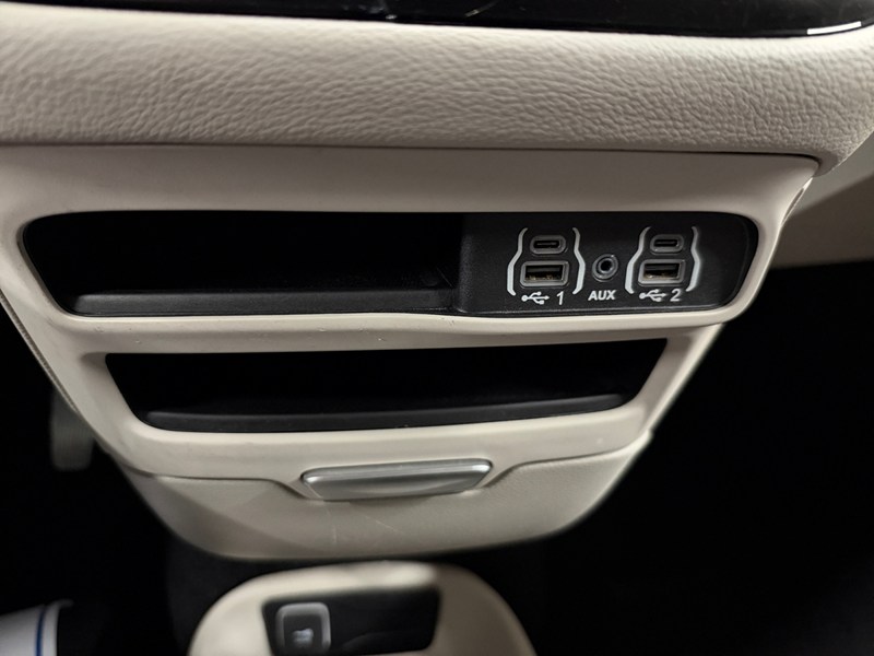 2023 Chrysler Pacifica Touring L FWD
