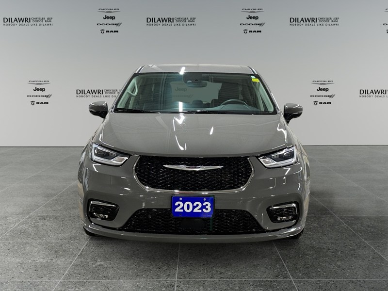 2023 Chrysler Pacifica Touring L FWD