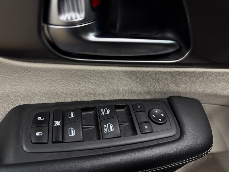 2023 Chrysler Pacifica Touring L FWD