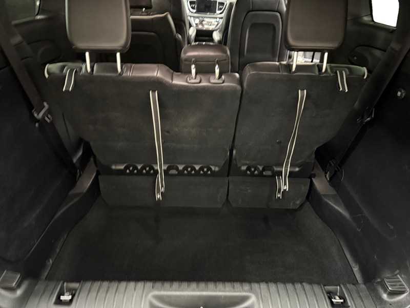 2025 Chrysler Pacifica Limited FWD