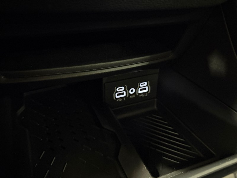 2025 Chrysler Pacifica Limited FWD