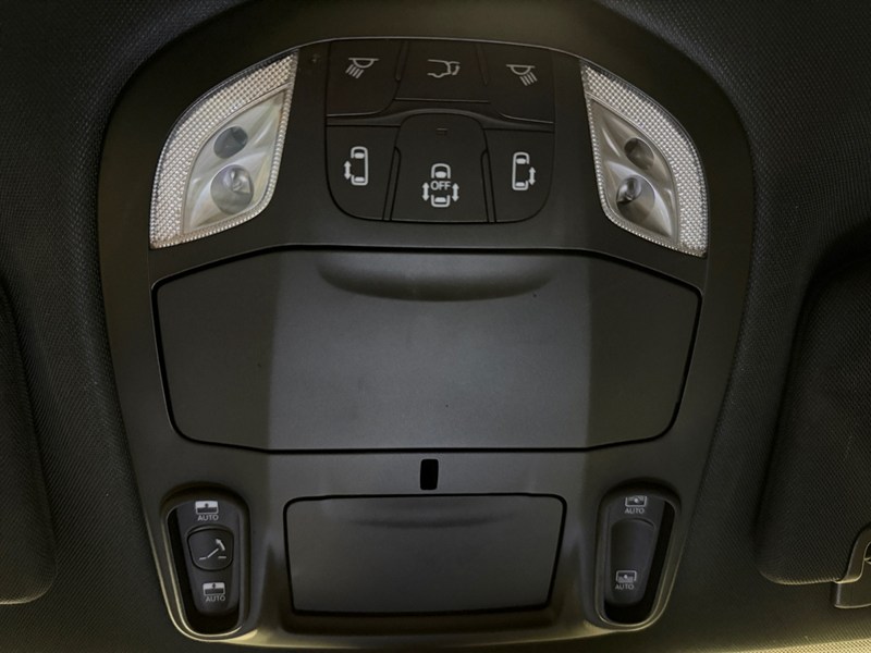 2026 Chrysler Pacifica Limited FWD