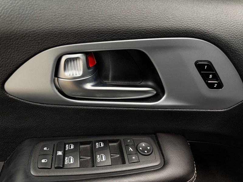 2026 Chrysler Pacifica Limited FWD