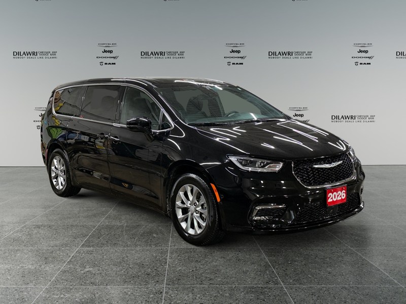 2026 Chrysler Pacifica Limited FWD