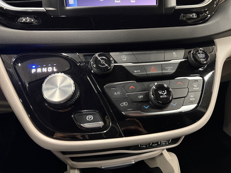 2024 Chrysler Grand Caravan SXT