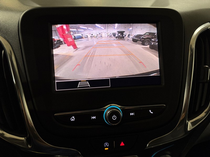 2024 Chevrolet Equinox AWD 4dr LT