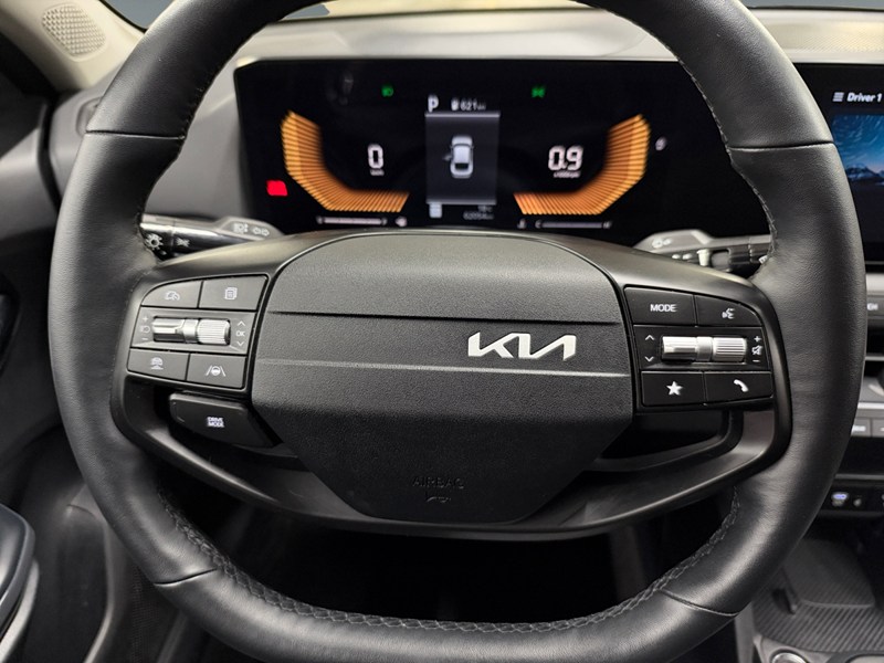 2025 Kia K4 EX FWD