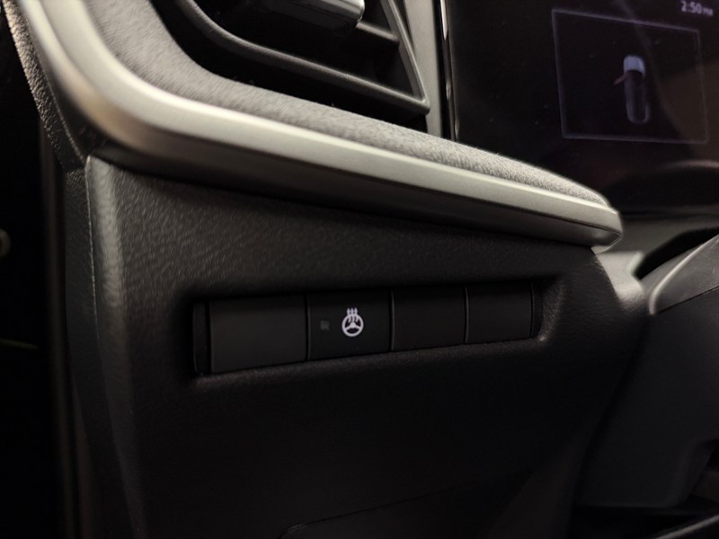 2026 Nissan Kicks SV AWD