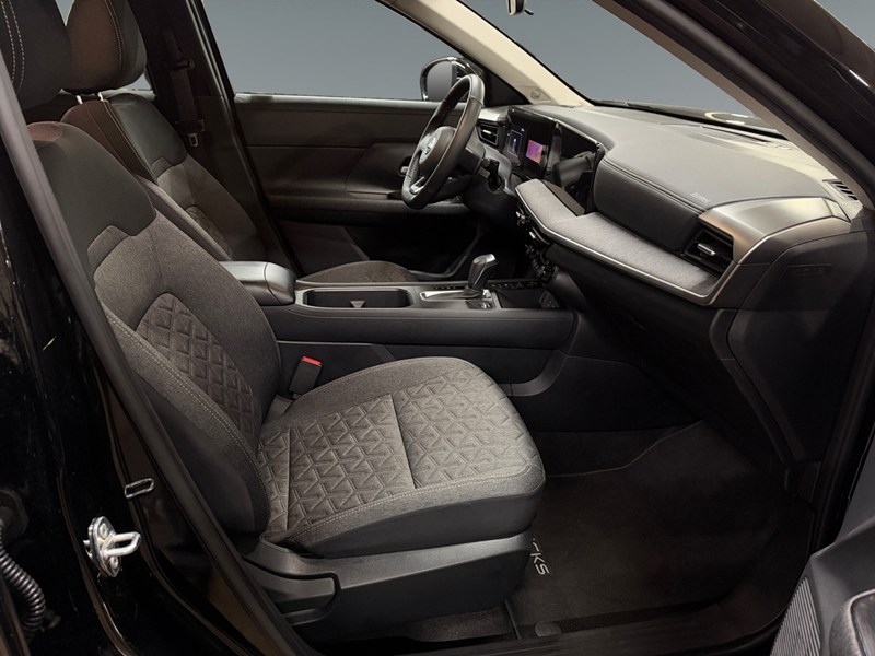 2026 Nissan Kicks SV AWD