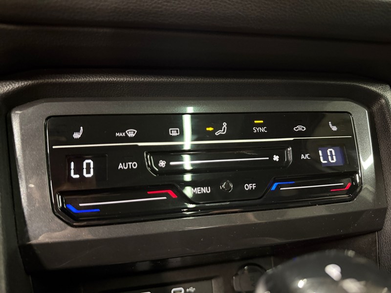 2023 Volkswagen Tiguan Comfortline R-Line Black Edition 4MOTION