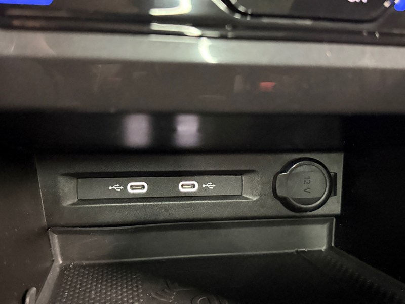 2023 Volkswagen Tiguan Comfortline R-Line Black Edition 4MOTION