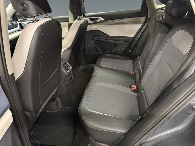 2026 Volkswagen Taos Comfortline 4MOTION