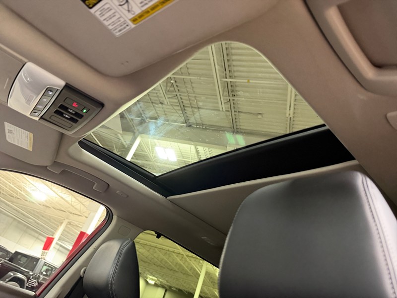 2023 Nissan Rogue AWD Platinum