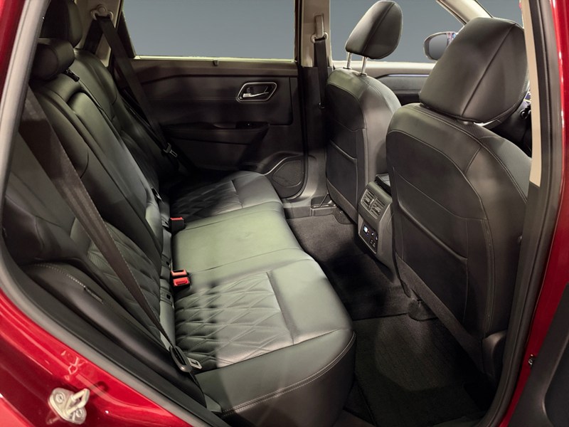 2023 Nissan Rogue AWD Platinum