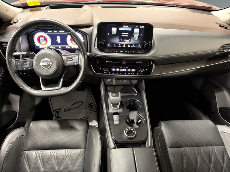 2023 Nissan Rogue AWD Platinum
