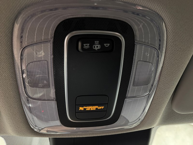 2022 Hyundai Elantra Preferred IVT