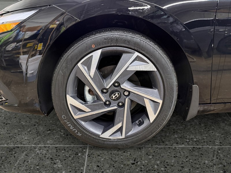 2026 Hyundai Elantra Preferred IVT w/Tech Pkg