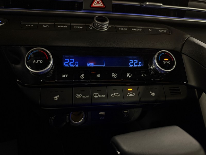 2026 Hyundai Elantra Preferred IVT w/Tech Pkg