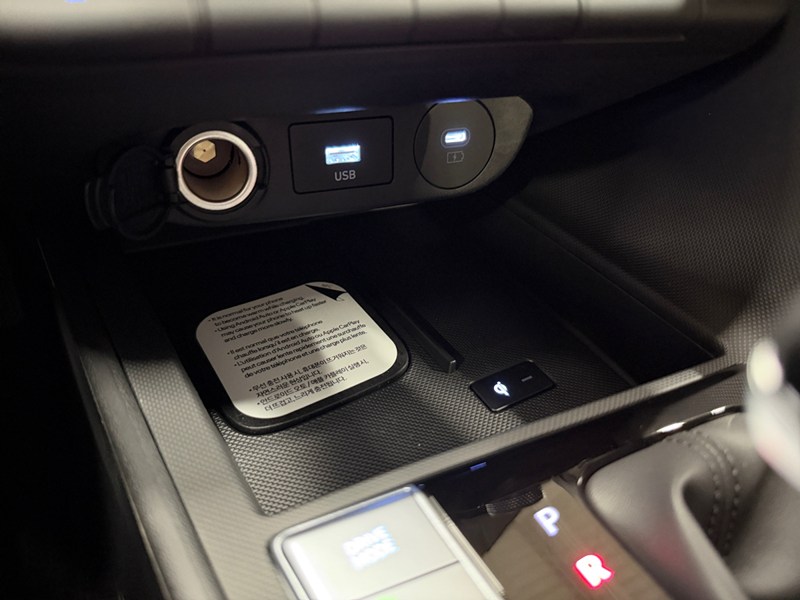2026 Hyundai Elantra Luxury IVT