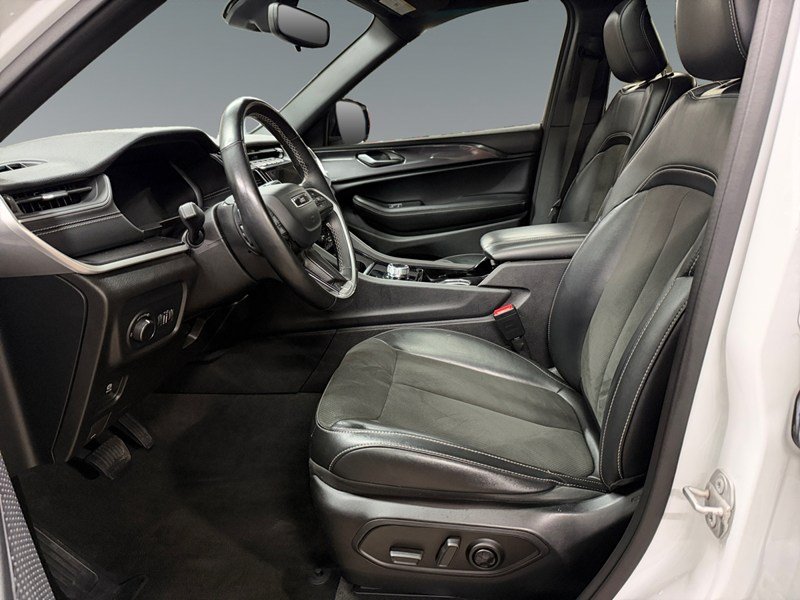 2021 Jeep Grand Cherokee L Altitude 4x4