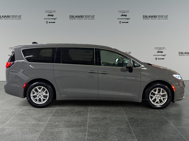 2023 Chrysler Pacifica Touring L FWD