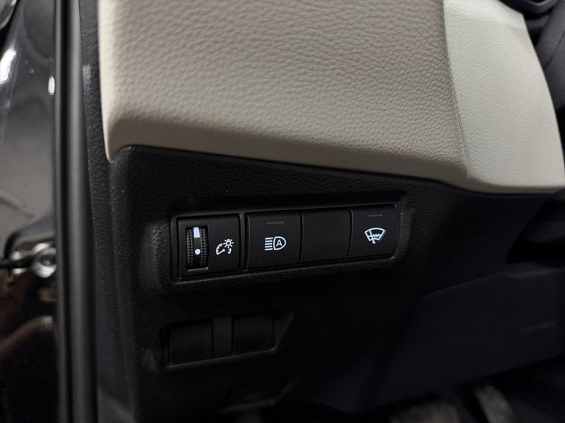 2025 Toyota Corolla Cross L AWD