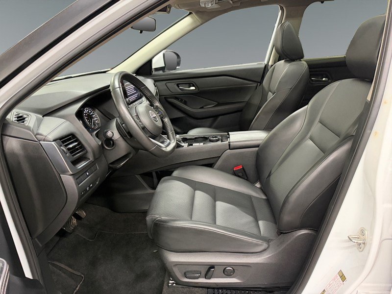 2024 Nissan Rogue AWD SV Moonroof