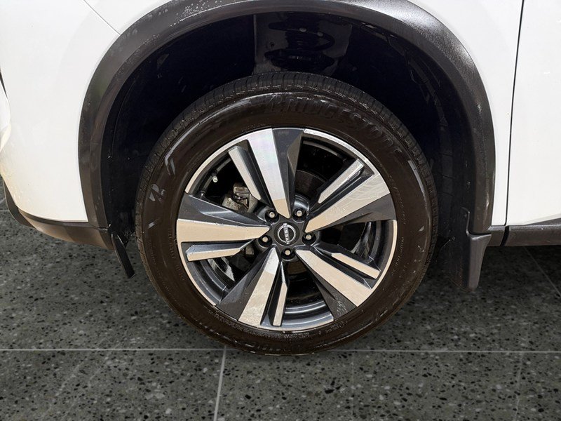 2024 Nissan Rogue AWD SV Moonroof