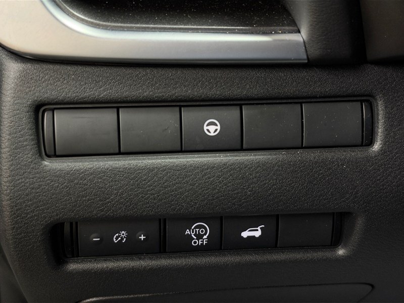 2024 Nissan Rogue AWD SV Moonroof