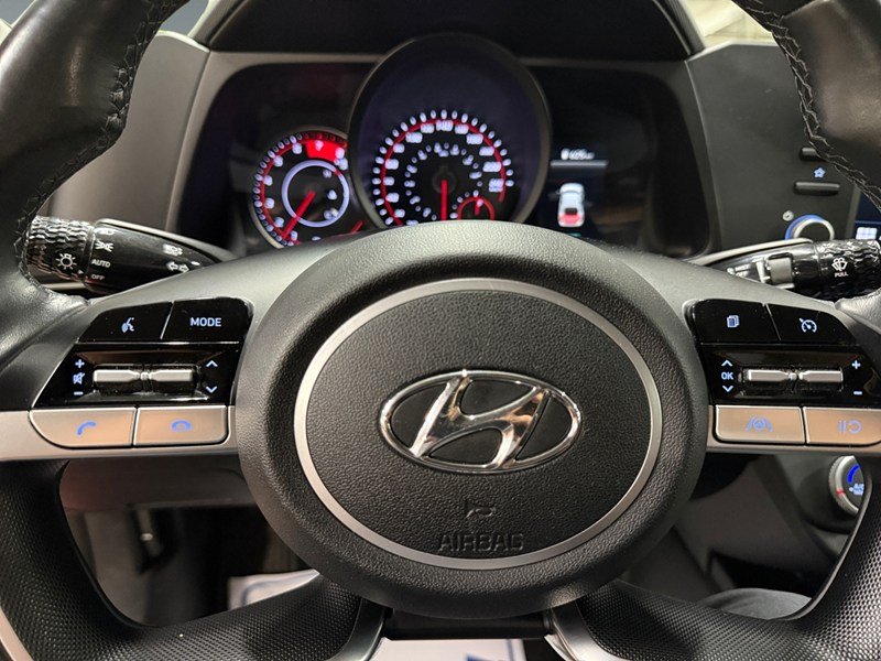 2022 Hyundai Elantra Preferred IVT