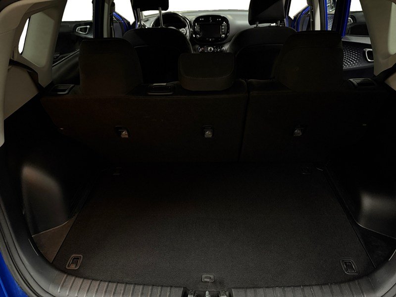 2023 Kia Soul EX IVT