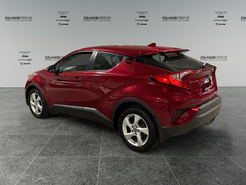 2018 Toyota C-HR FWD XLE