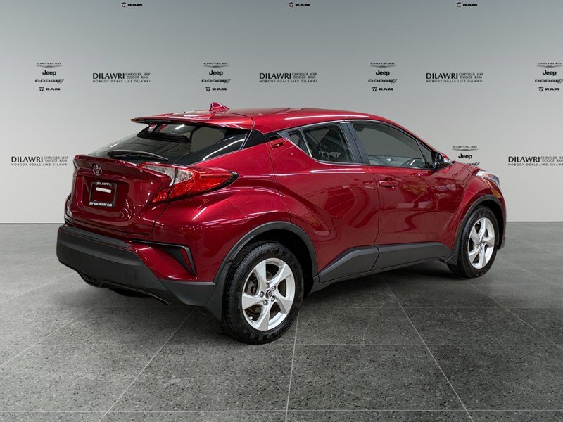2018 Toyota C-HR FWD XLE