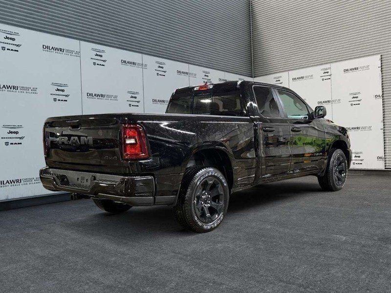 2026 RAM 1500 Black Express Edition 4x4 Quad Cab