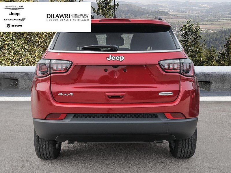 2025 Jeep Compass North 4x4