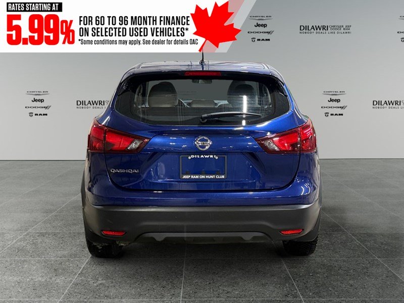 2019 Nissan Qashqai FWD S CVT