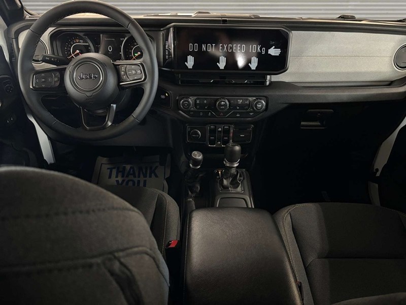 2026 Jeep Gladiator NightHawk 4x4